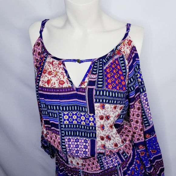 AEO - Cold Shoulder, Floral Boho Print Dress - Picture 6 of 15